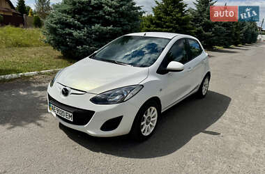 Хетчбек Mazda 2 2010 в Дніпрі