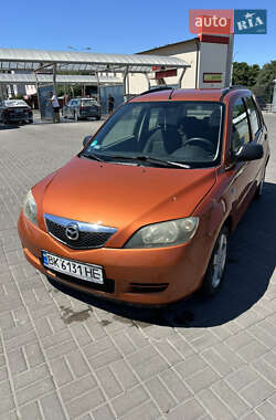 Хэтчбек Mazda 2 2003 в 