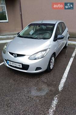 Хетчбек Mazda 2 2009 в Києві