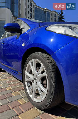 Хэтчбек Mazda 2 2007 в 