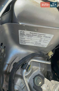 Хэтчбек Mazda 2 2012 в 