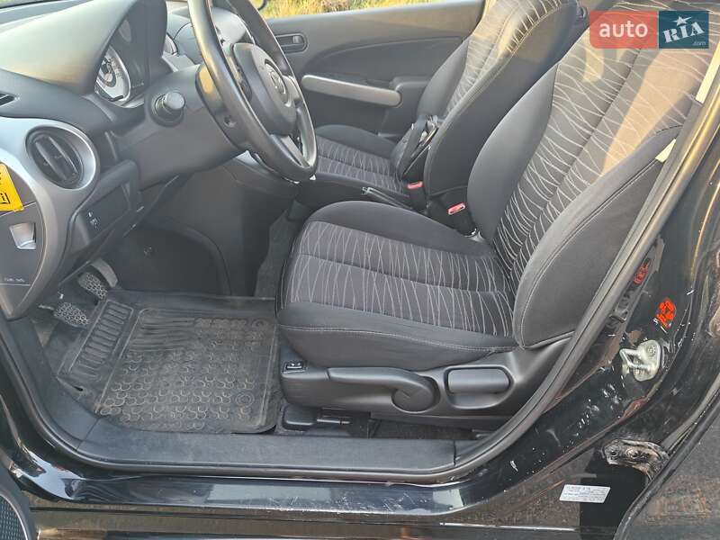 Хэтчбек Mazda 2 2008 в Житомире фото 12 Хэтчбек Mazda 2 2008 в Житомире