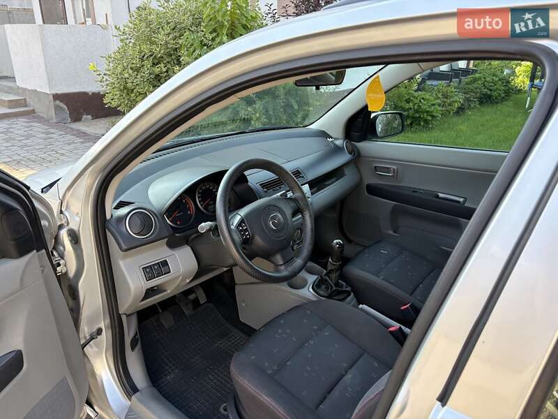 Хэтчбек Mazda 2 2004 в Житомире фото 13 Хэтчбек Mazda 2 2004 в Житомире