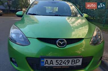 Хетчбек Mazda 2 2008 в Києві