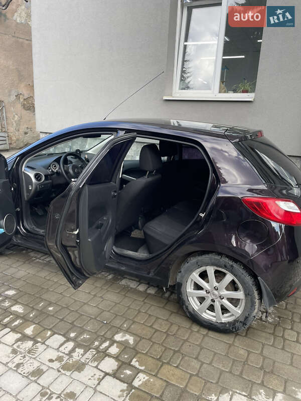 Хетчбек Mazda 2 2009 в Львові