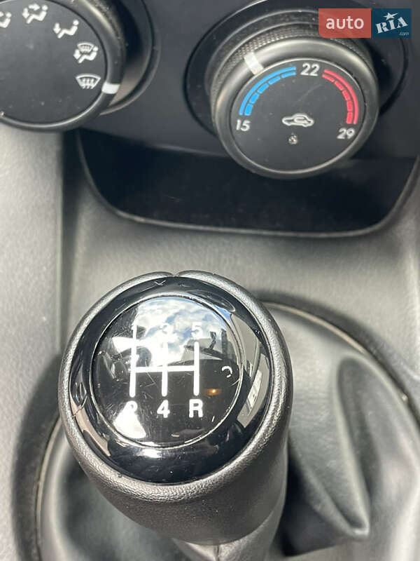 Хетчбек Mazda 2 2009 в Львові