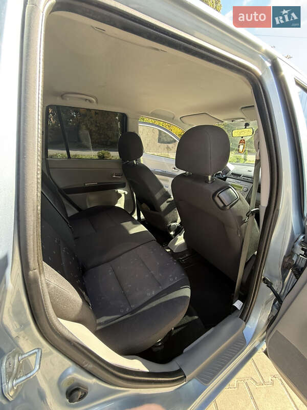 Хетчбек Mazda 2 2004 в Жмеринці