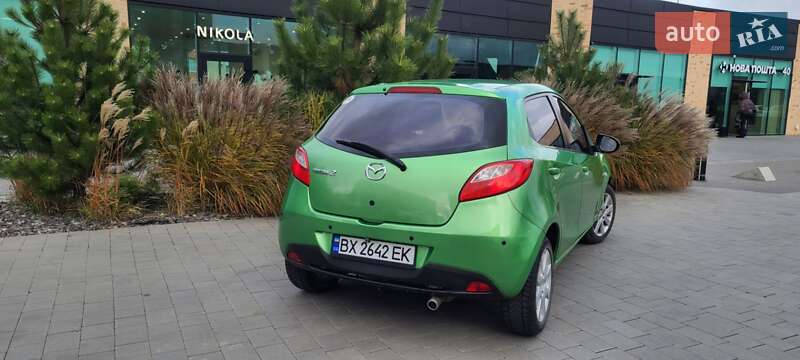 Хетчбек Mazda 2 2008 в Хмельницькому