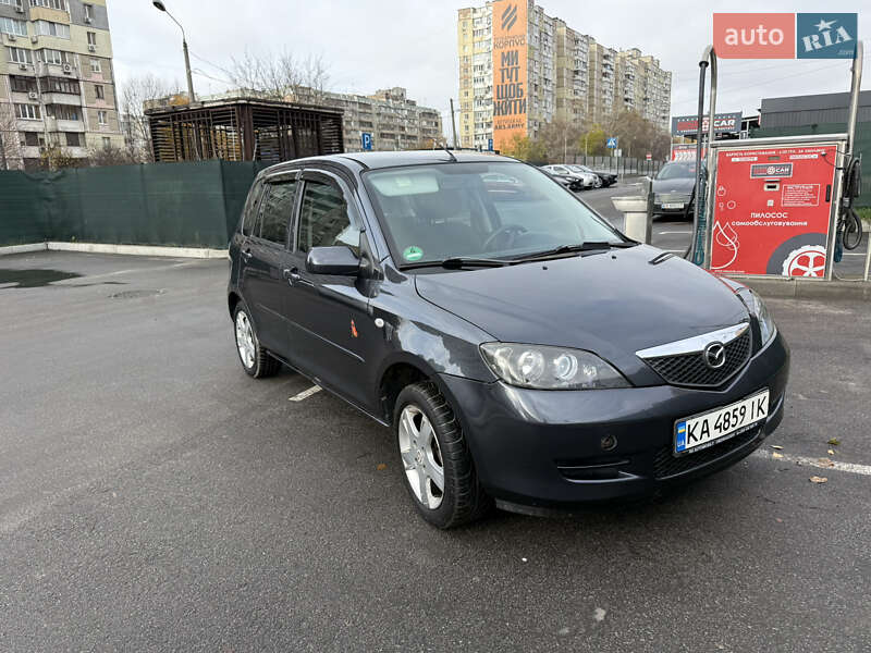 Хетчбек Mazda 2 2007 в Києві фото 4 Хетчбек Mazda 2 2007 в Києві