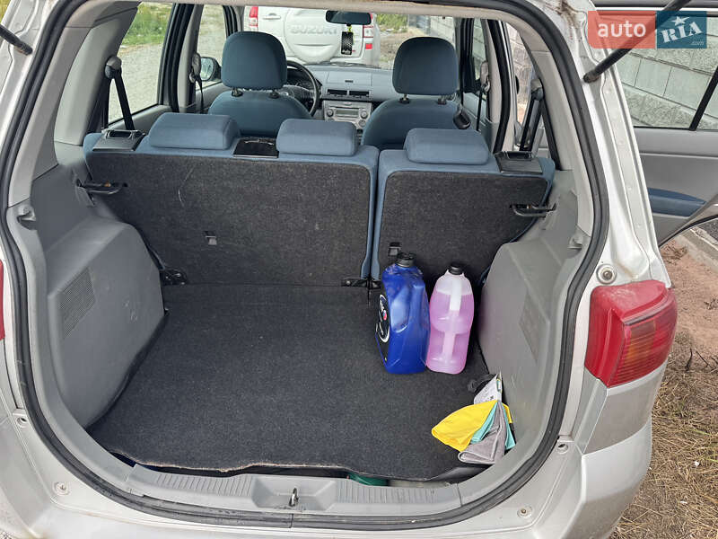 Хетчбек Mazda 2 2006 в Житомирі фото 11 Хетчбек Mazda 2 2006 в Житомирі