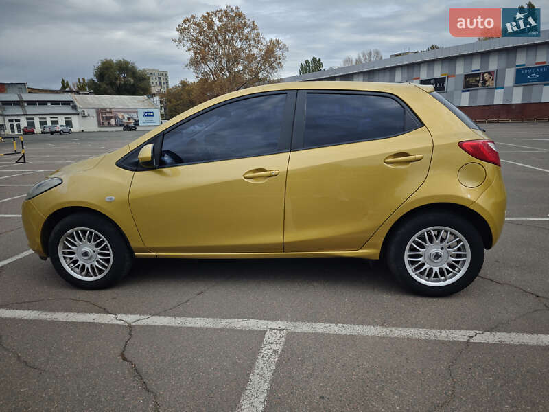 Хетчбек Mazda 2 2008 в Одесі