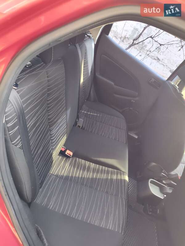 Хэтчбек Mazda 2 2008 в Одессе