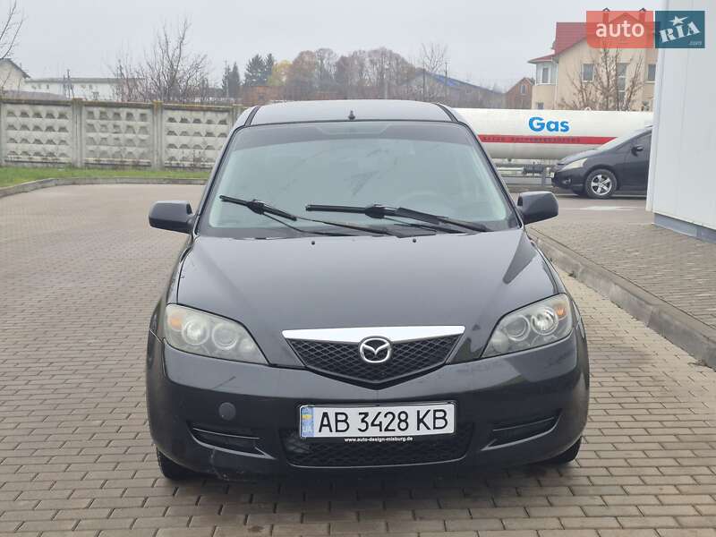Хэтчбек Mazda 2 2005 в Виннице фото Хэтчбек Mazda 2 2005 в Виннице