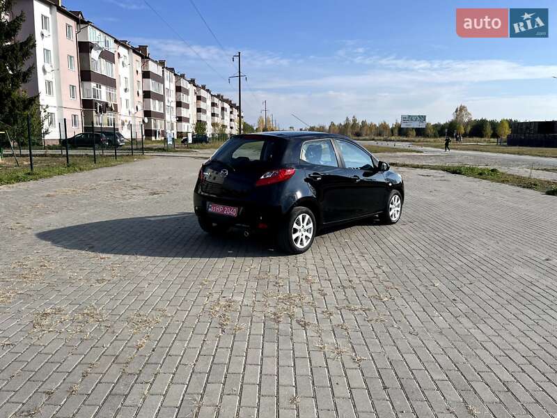 Хэтчбек Mazda 2 2009 в Славуте