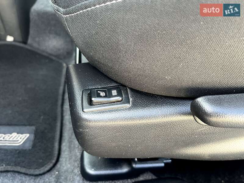 Хэтчбек Mazda 2 2009 в Славуте