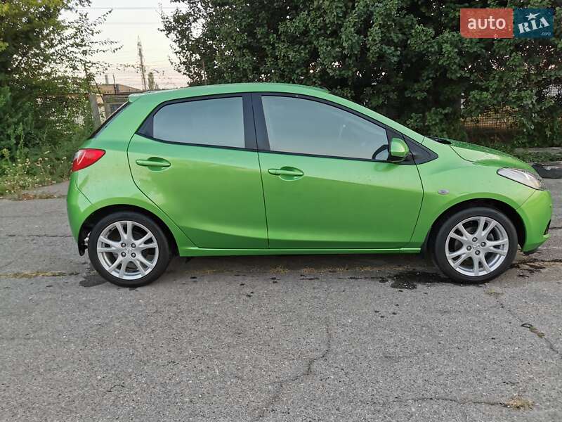 Хетчбек Mazda 2 2009 в Запоріжжі фото 8 Хетчбек Mazda 2 2009 в Запоріжжі