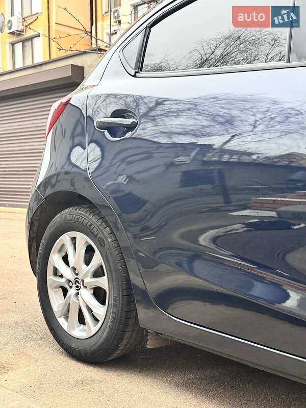Хетчбек Mazda 2 2016 в Одесі фото 8 Хетчбек Mazda 2 2016 в Одесі