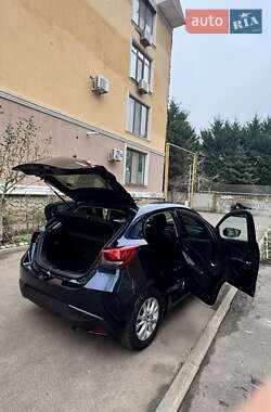 Хетчбек Mazda 2 2016 в Одесі фото 13 Хетчбек Mazda 2 2016 в Одесі