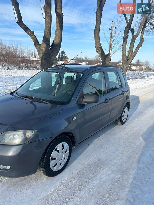 Хэтчбек Mazda 2 2003 в Тернополе