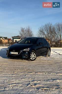 Хэтчбек Mazda 2 2016 в Тернополе