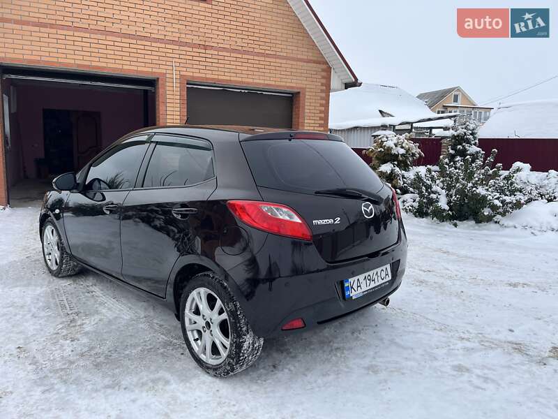 Хетчбек Mazda 2 2008 в Києві