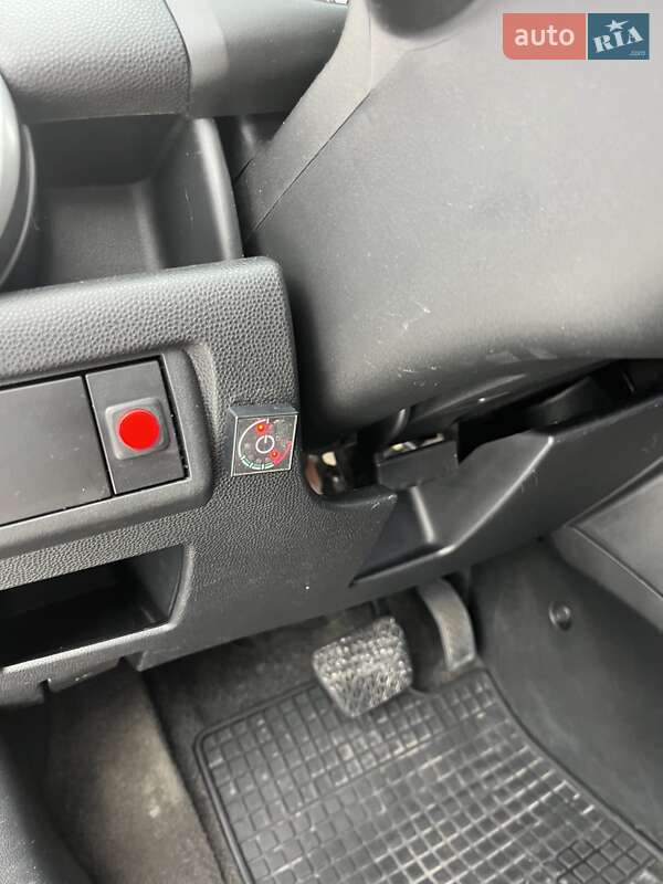 Хетчбек Mazda 2 2008 в Києві