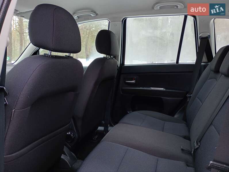 Хетчбек Mazda 2 2006 в Ратному