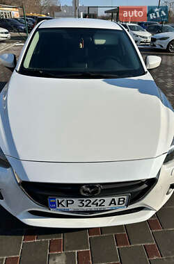 Хэтчбек Mazda 2 2015 в Запорожье