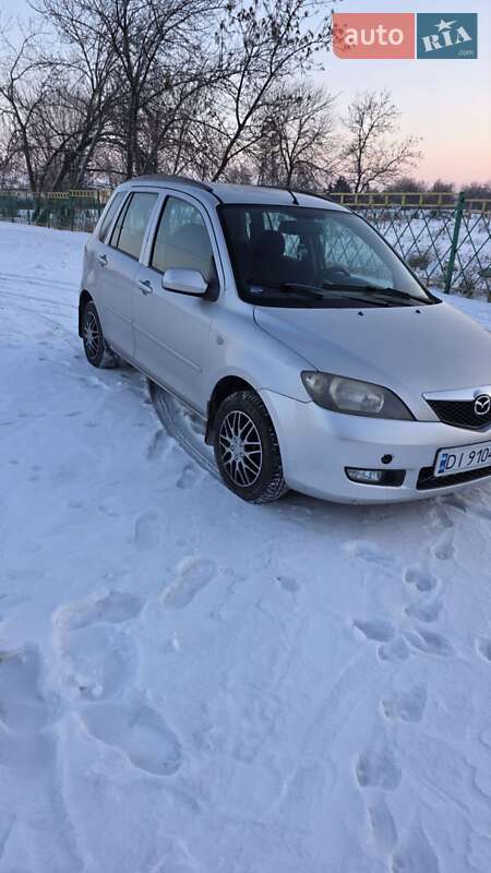 Хэтчбек Mazda 2 2003 в Терновке