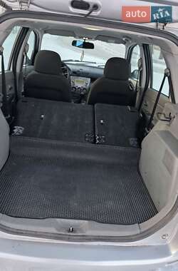 Хэтчбек Mazda 2 2003 в Терновке