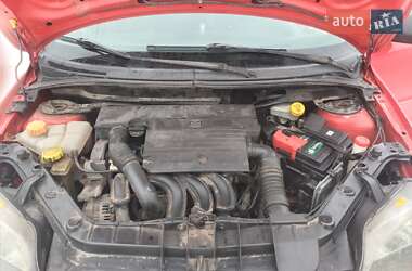 Хетчбек Mazda 2 2004 в Умані
