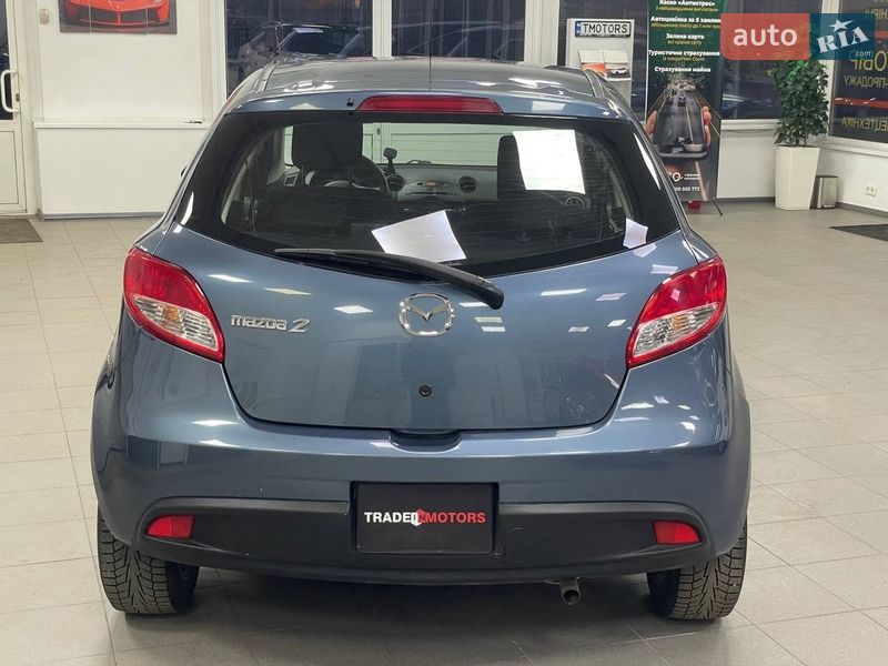 Хэтчбек Mazda 2 2013 в Киеве