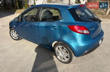 Хэтчбек Mazda 2 2012 в Львове