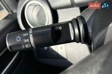 Хэтчбек Mazda 2 2012 в Львове