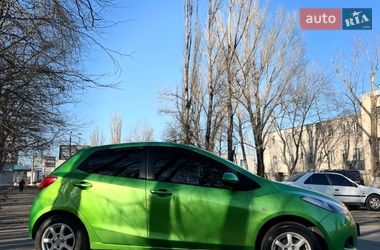 Хэтчбек Mazda 2 2008 в Одессе