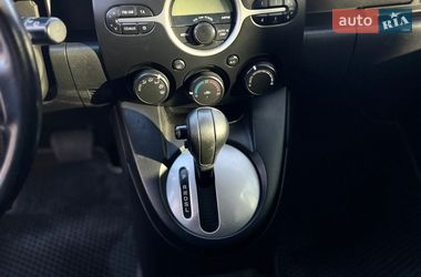 Хэтчбек Mazda 2 2008 в Одессе
