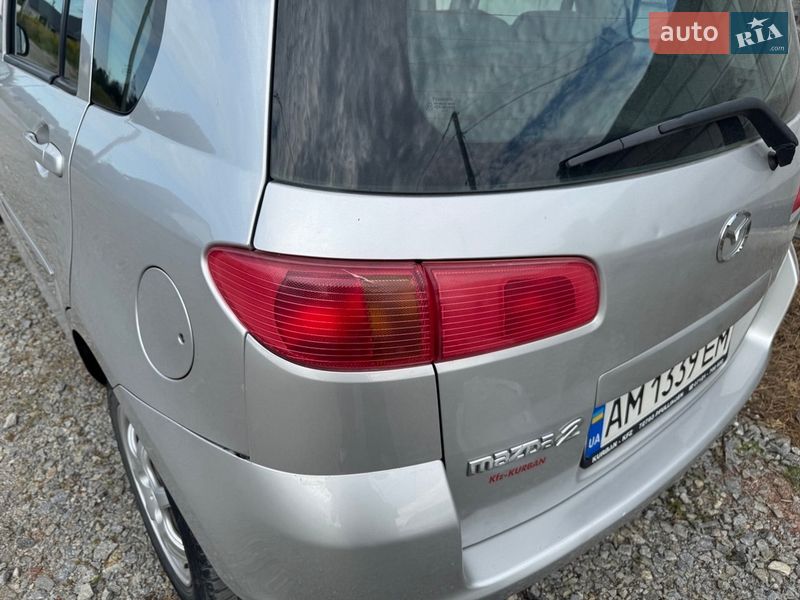Хетчбек Mazda 2 2006 в Житомирі