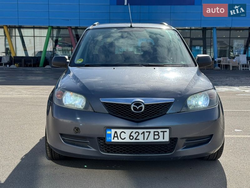 Хэтчбек Mazda 2 2004 в Киеве