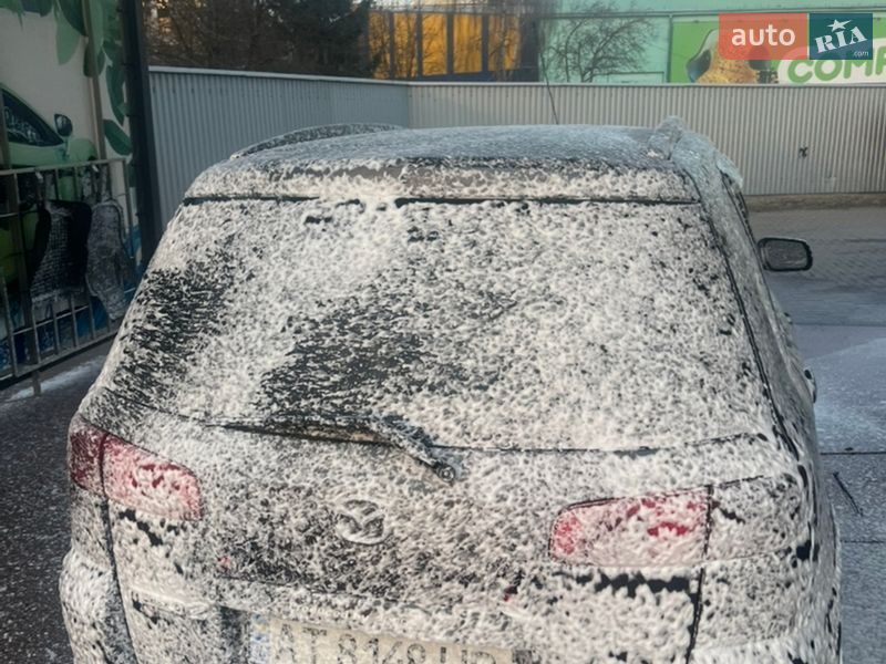 Хэтчбек Mazda 2 2004 в Ивано-Франковске