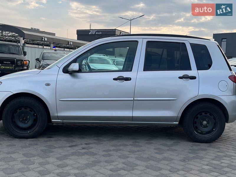 Хетчбек Mazda 2 2004 в Мукачевому