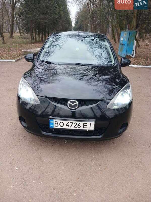 Mazda 2 2007