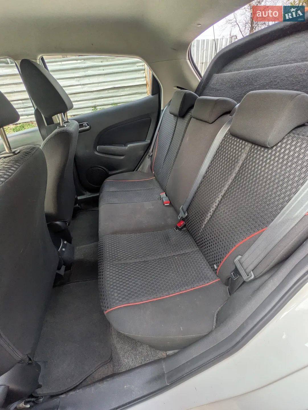 2012 Mazda 2 - мініатюра 15