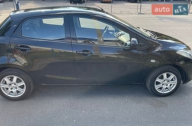 Хэтчбек Mazda 2 2008 в Днепре