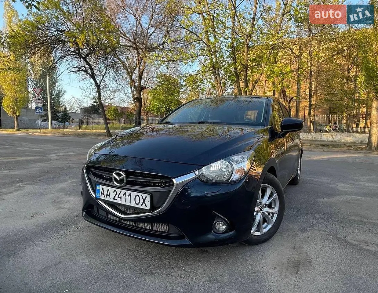 AUTO.RIA – Продам Мазда 2 2015 (AA2411OX) бензин 1.5 хэтчбек бу у