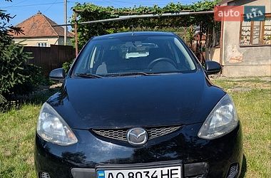Хэтчбек Mazda 2 2009 в Ужгороде