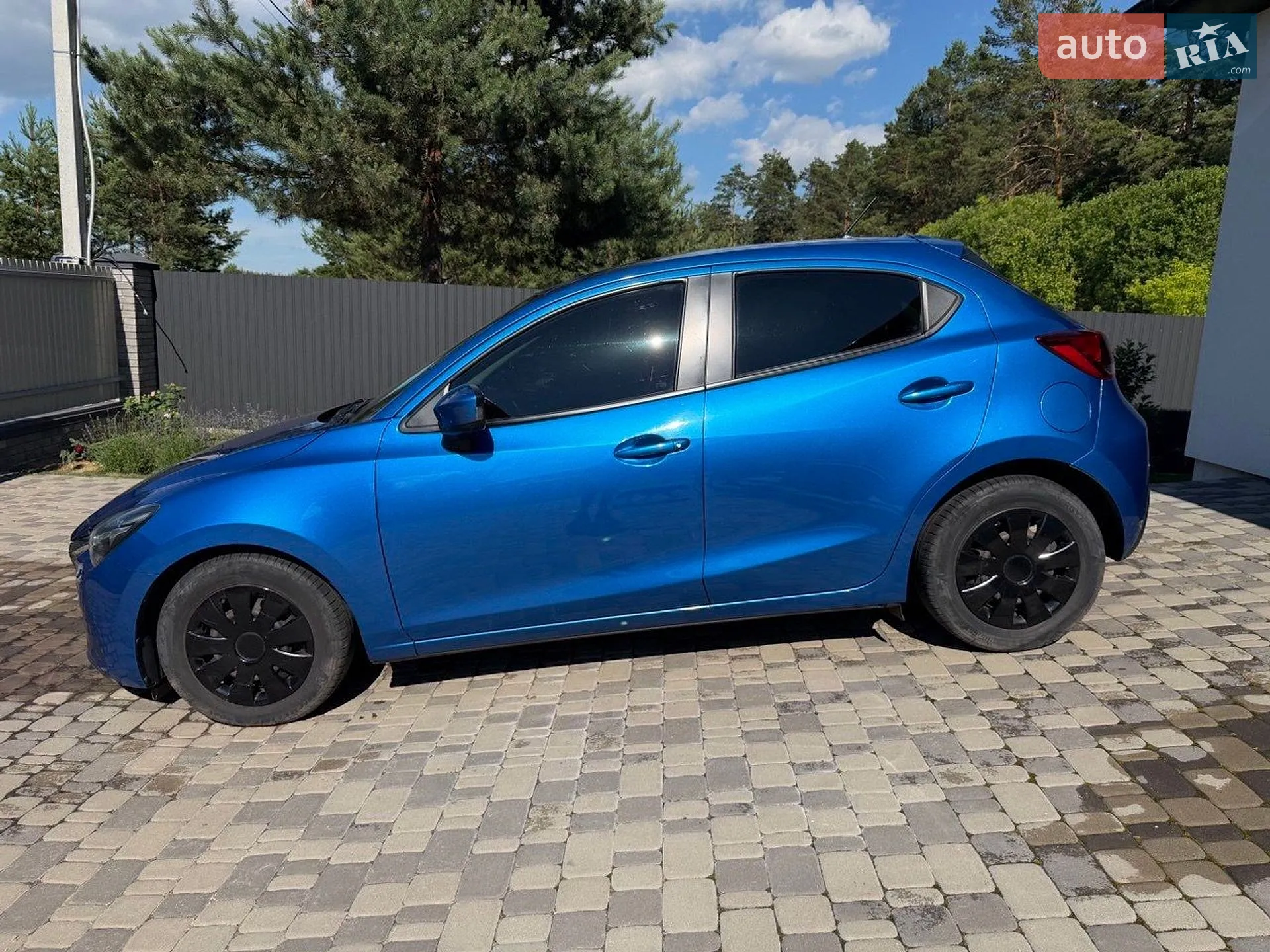 2015 Mazda 2 - мініатюра 3
