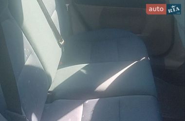 Хетчбек Mazda 2 2005 в Кіцмані