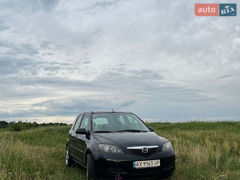 Хэтчбек Mazda 2 2006 в Полтаве