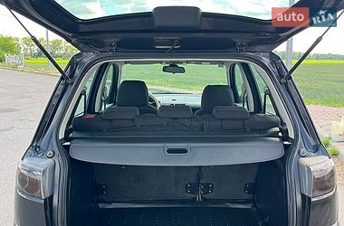 Хэтчбек Mazda 2 2006 в Полтаве