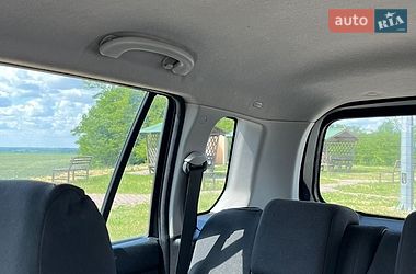 Хэтчбек Mazda 2 2006 в Полтаве